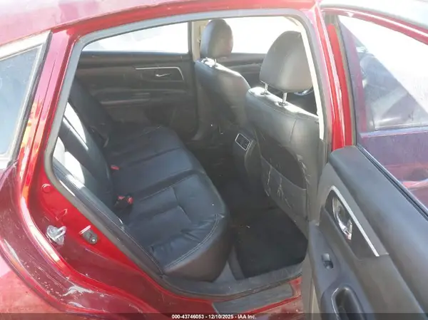1N4AL3AP8JC175742 2018 NISSAN ALTIMA - Image 8
