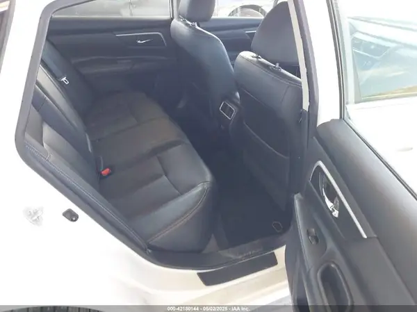 1N4AL3AP8JC176809 2018 NISSAN ALTIMA - Image 8