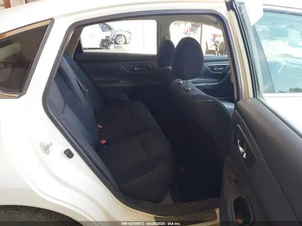1N4AL3AP8JC179189 2018 NISSAN ALTIMA - Image 8