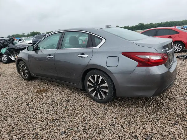 1N4AL3AP8JC180603 2018 NISSAN ALTIMA - Image 2
