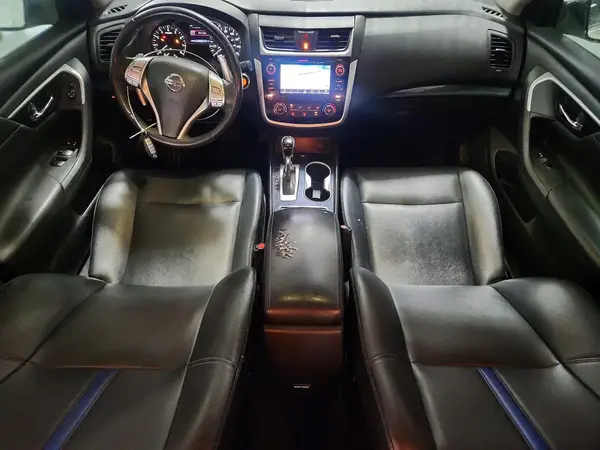 1N4AL3AP8JC180987 2018 NISSAN ALTIMA - Image 8