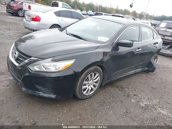 1N4AL3AP8JC186000 2018 NISSAN ALTIMA - Image 2