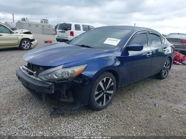 1N4AL3AP8JC186269 2018 NISSAN ALTIMA - Image 2