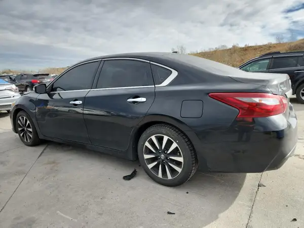 1N4AL3AP8JC187325 2018 NISSAN ALTIMA - Image 2