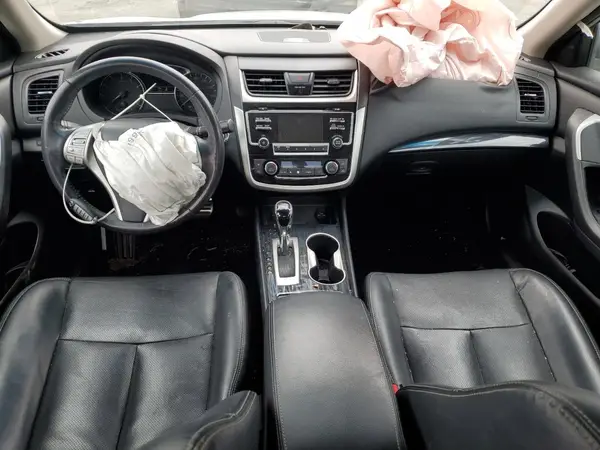 1N4AL3AP8JC188670 2018 NISSAN ALTIMA - Image 8