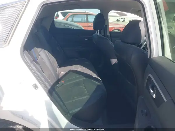 1N4AL3AP8JC190242 2018 NISSAN ALTIMA - Image 8
