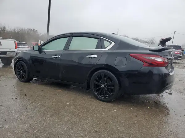 1N4AL3AP8JC193335 2018 NISSAN ALTIMA - Image 2