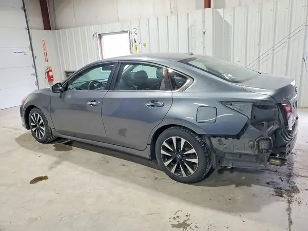 1N4AL3AP8JC194002 2018 NISSAN ALTIMA - Image 2