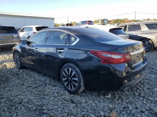 1N4AL3AP8JC195117 2018 NISSAN ALTIMA - Image 2