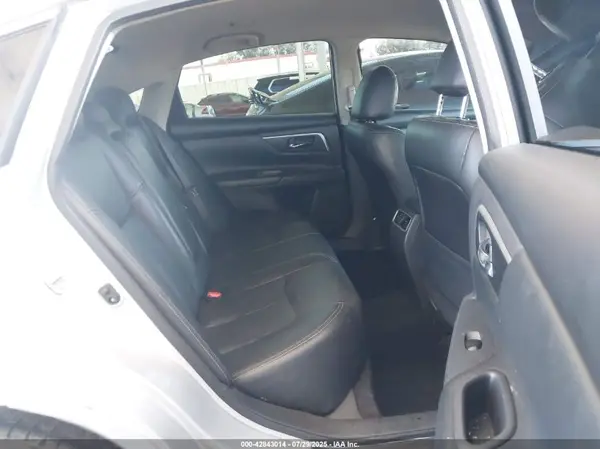 1N4AL3AP8JC196056 2018 NISSAN ALTIMA - Image 8