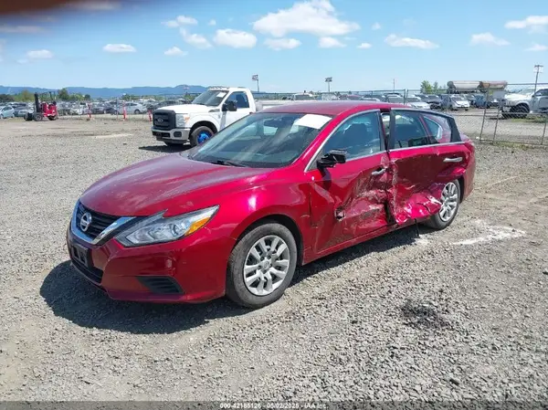1N4AL3AP8JC197241 2018 NISSAN ALTIMA - Image 2