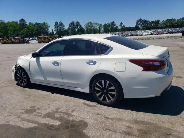 1N4AL3AP8JC199846 2018 NISSAN ALTIMA - Image 2