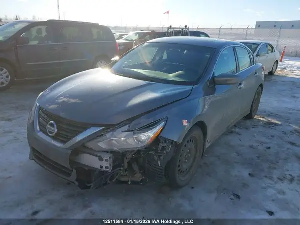1N4AL3AP8JC200087 2018 NISSAN ALTIMA - Image 2