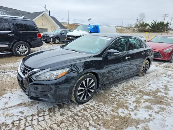 1N4AL3AP8JC202258 2018 NISSAN ALTIMA - Image 1