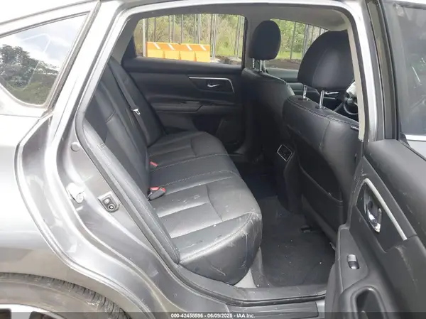 1N4AL3AP8JC205810 2018 NISSAN ALTIMA - Image 8
