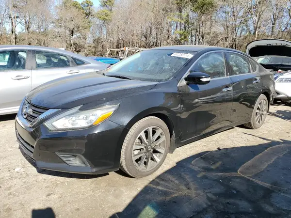 1N4AL3AP8JC207783 2018 NISSAN ALTIMA - Image 1