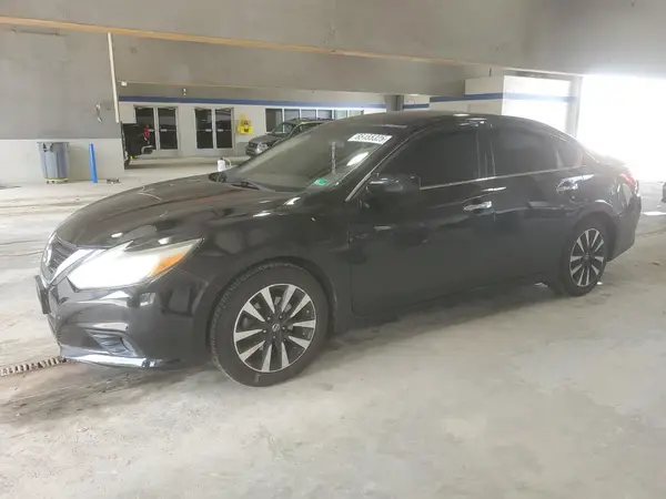 1N4AL3AP8JC209789 2018 NISSAN ALTIMA - Image 1