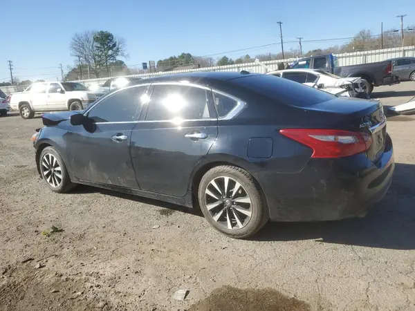 1N4AL3AP8JC209842 2018 NISSAN ALTIMA - Image 2