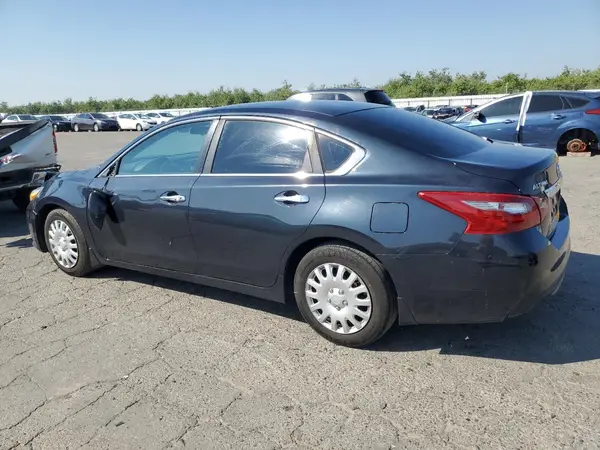 1N4AL3AP8JC210585 2018 NISSAN ALTIMA - Image 2