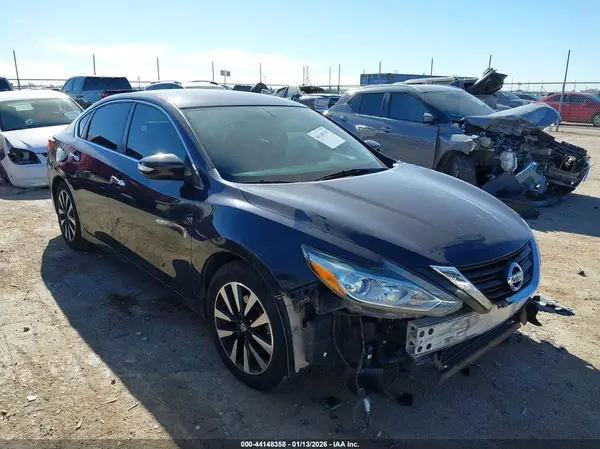 1N4AL3AP8JC215544 2018 NISSAN ALTIMA - Image 1