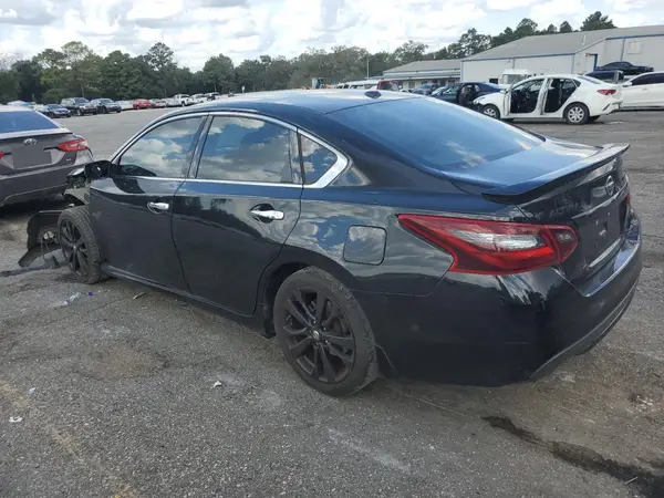 1N4AL3AP8JC217360 2018 NISSAN ALTIMA - Image 2