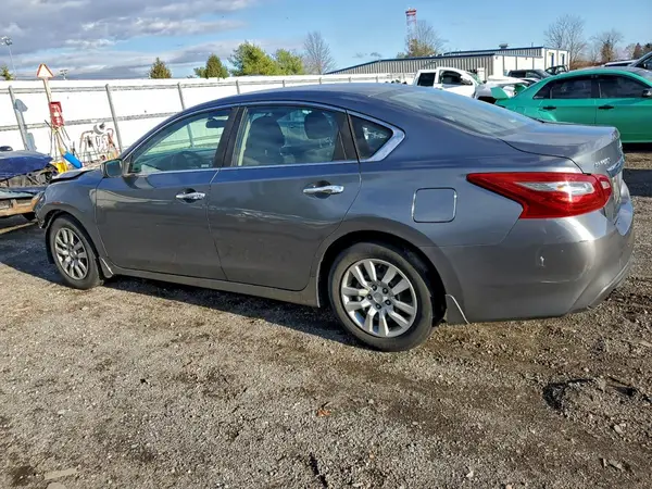 1N4AL3AP8JC218282 2018 NISSAN ALTIMA - Image 2