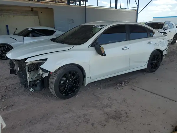 1N4AL3AP8JC218430 2018 NISSAN ALTIMA - Image 1