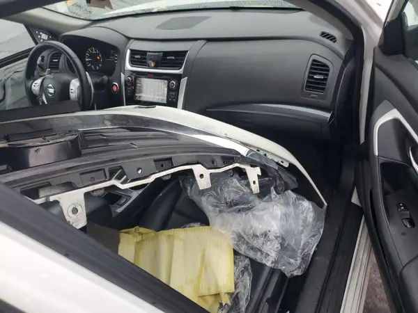 1N4AL3AP8JC219111 2018 NISSAN ALTIMA - Image 8