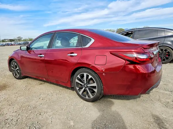 1N4AL3AP8JC221425 2018 NISSAN ALTIMA - Image 2