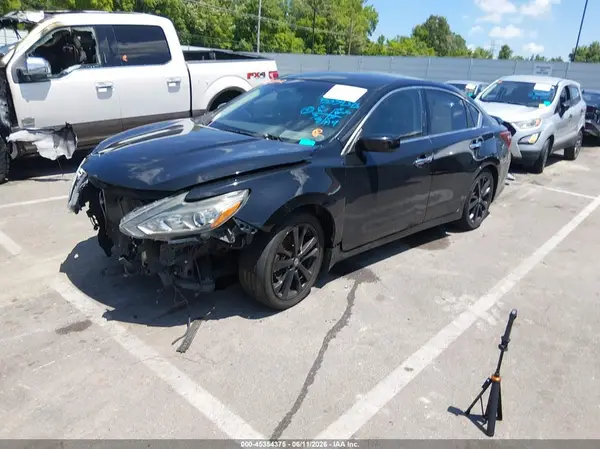 1N4AL3AP8JC224440 2018 NISSAN ALTIMA - Image 2