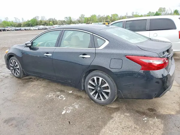 1N4AL3AP8JC224616 2018 NISSAN ALTIMA - Image 2