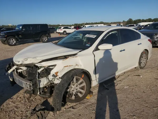 1N4AL3AP8JC225698 2018 NISSAN ALTIMA - Image 1