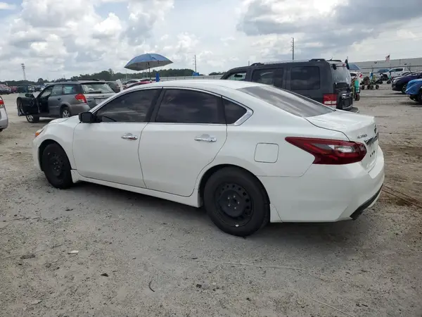 1N4AL3AP8JC227886 2018 NISSAN ALTIMA - Image 2