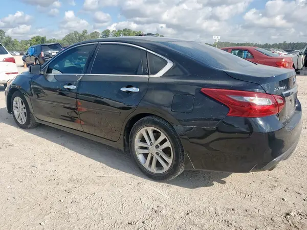 1N4AL3AP8JC228584 2018 NISSAN ALTIMA - Image 2