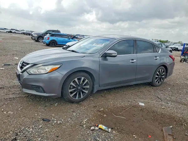 1N4AL3AP8JC228634 2018 NISSAN ALTIMA - Image 1