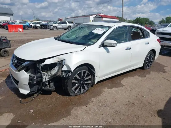 1N4AL3AP8JC229931 2018 NISSAN ALTIMA - Image 2
