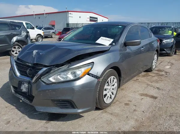 1N4AL3AP8JC230609 2018 NISSAN ALTIMA - Image 2