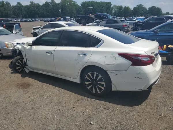 1N4AL3AP8JC233235 2018 NISSAN ALTIMA - Image 2