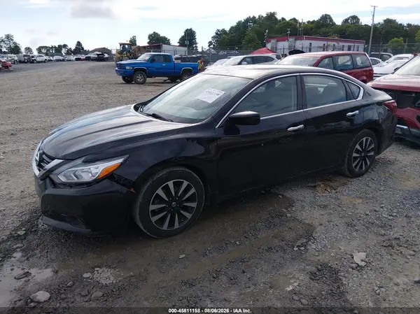 1N4AL3AP8JC235860 2018 NISSAN ALTIMA - Image 2