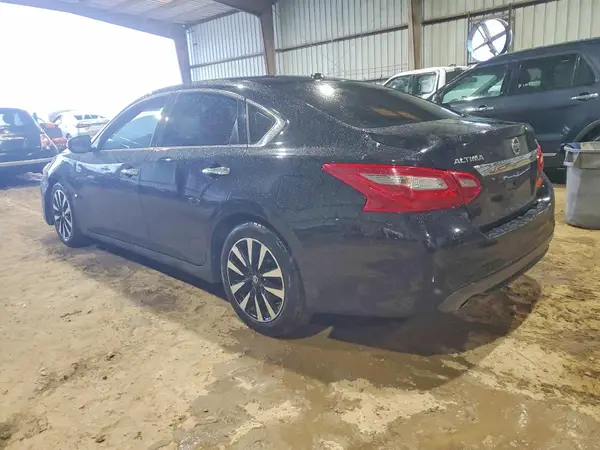 1N4AL3AP8JC238869 2018 NISSAN ALTIMA - Image 2