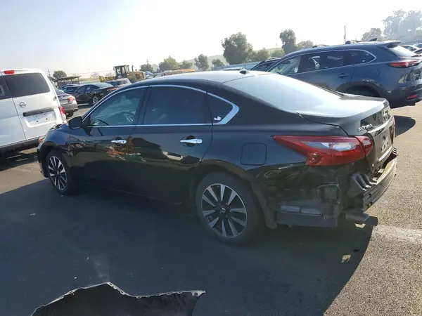 1N4AL3AP8JC244560 2018 NISSAN ALTIMA - Image 2
