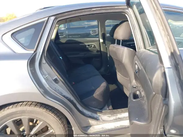 1N4AL3AP8JC244722 2018 NISSAN ALTIMA - Image 8