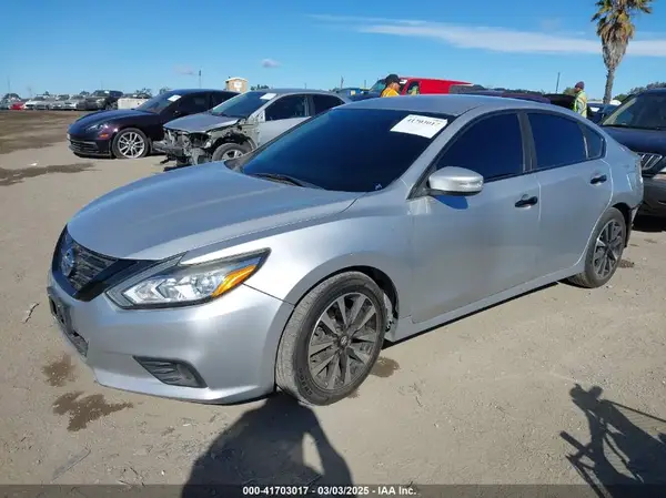 1N4AL3AP8JC245126 2018 NISSAN ALTIMA - Image 2
