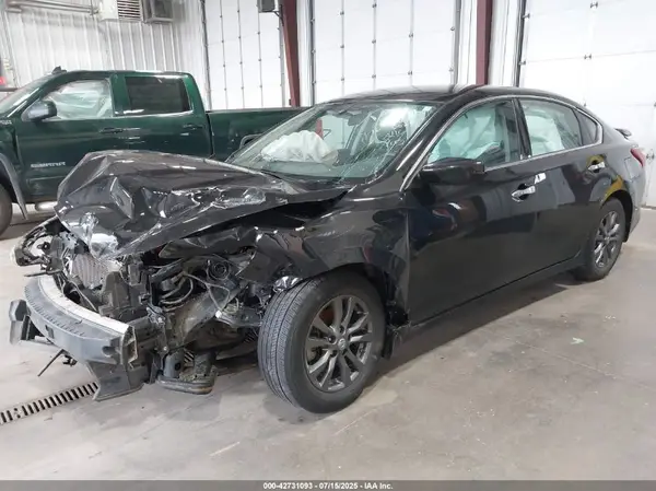 1N4AL3AP8JC245787 2018 NISSAN ALTIMA - Image 2