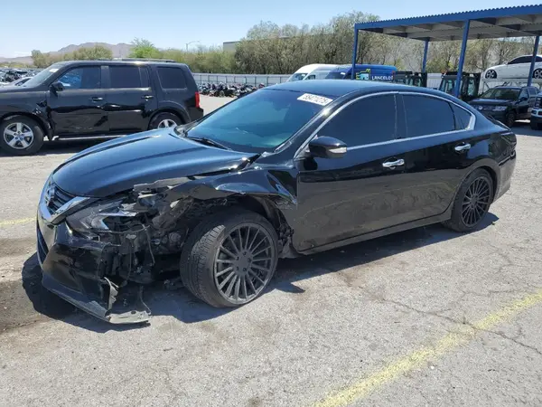 1N4AL3AP8JC245918 2018 NISSAN ALTIMA - Image 1