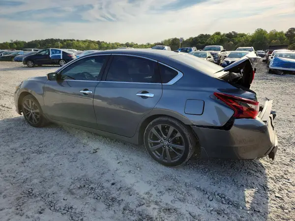 1N4AL3AP8JC248012 2018 NISSAN ALTIMA - Image 2