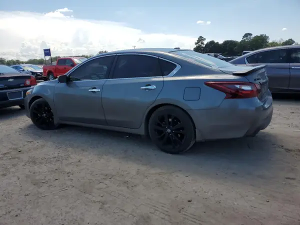 1N4AL3AP8JC248379 2018 NISSAN ALTIMA - Image 2