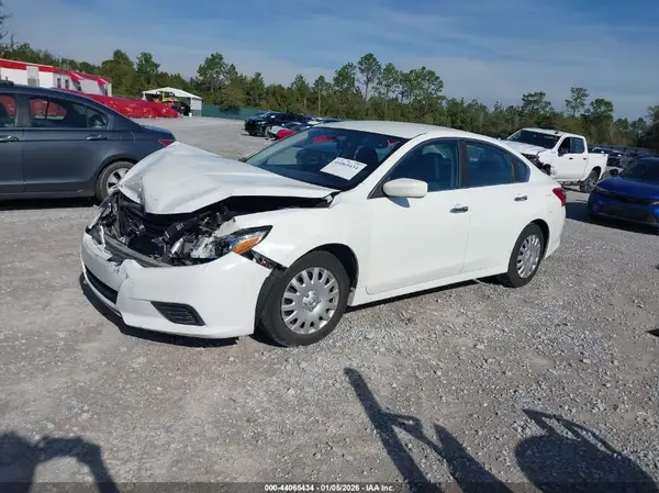 1N4AL3AP8JC248849 2018 NISSAN ALTIMA - Image 2