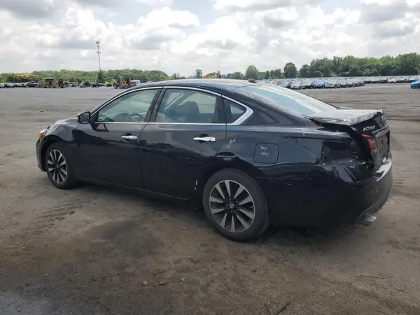 1N4AL3AP8JC249399 2018 NISSAN ALTIMA - Image 2