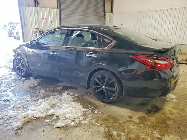 1N4AL3AP8JC252030 2018 NISSAN ALTIMA - Image 2
